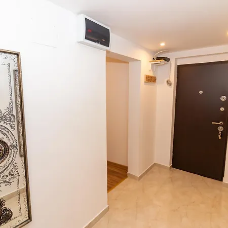 Elegance Apartment
